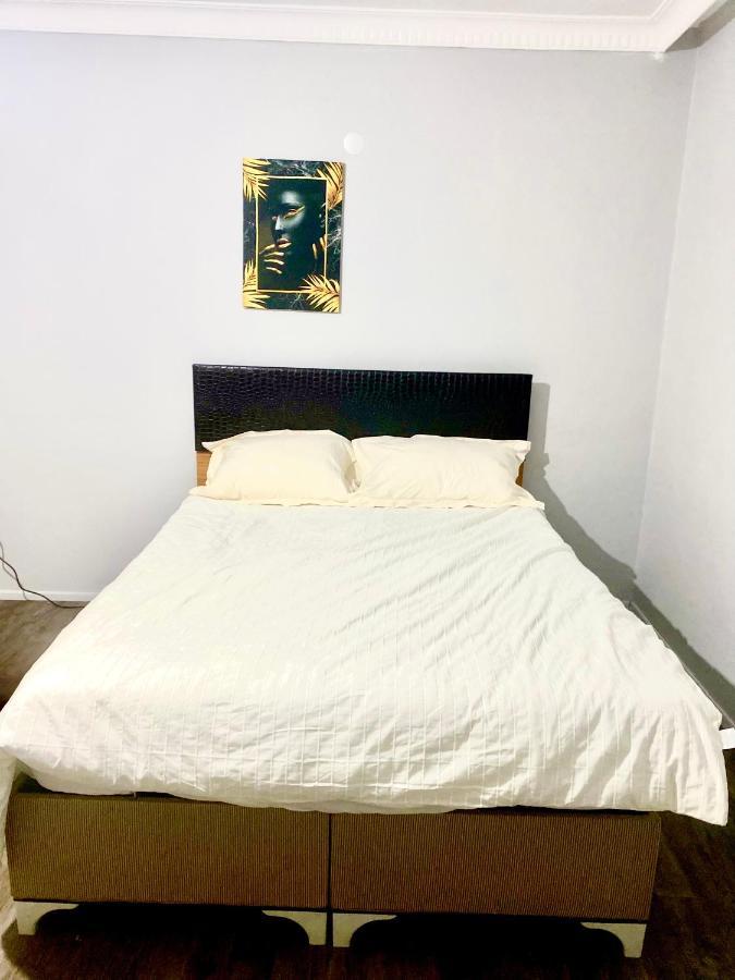 Triplex House Near The Airport Apartment Arnavutkoy Екстериор снимка