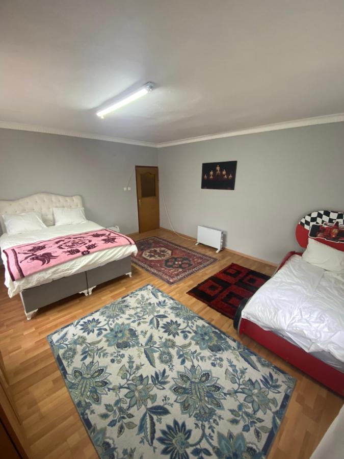 Triplex House Near The Airport Apartment Arnavutkoy Екстериор снимка